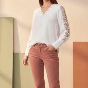 Chemise à Dentelle Blanche